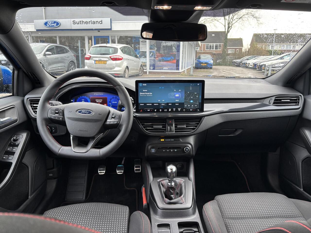 Ford FOCUS 1.0 EcoBoost Hybrid ST Line X | Bellen voor bezichtiging | 125pk Trekhaak | Adaptieve Cruise | Winterpack | Achteruitrijcamera | Nederlandse auto