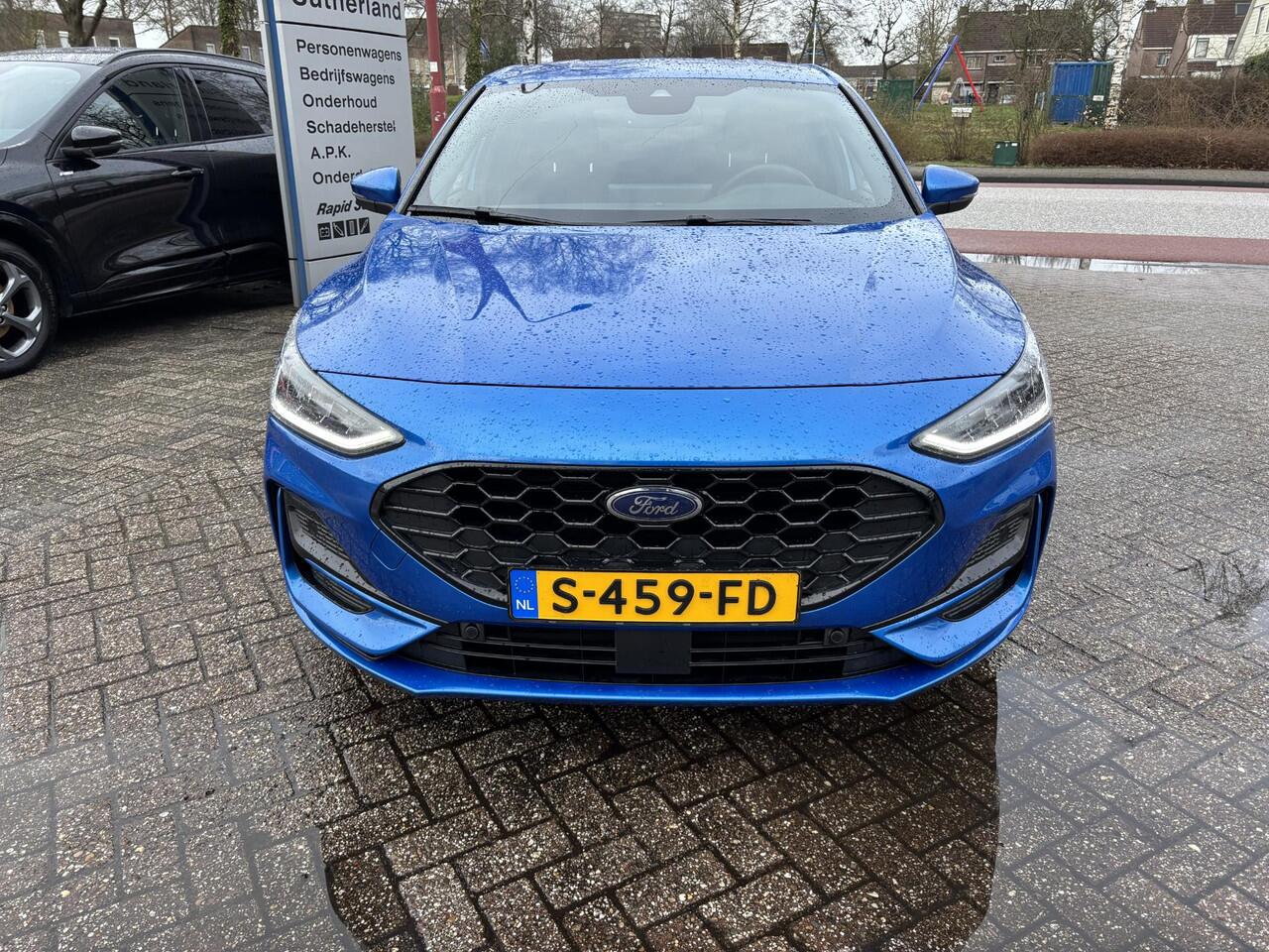 Ford FOCUS 1.0 EcoBoost Hybrid ST Line X | Bellen voor bezichtiging | 125pk Trekhaak | Adaptieve Cruise | Winterpack | Achteruitrijcamera | Nederlandse auto