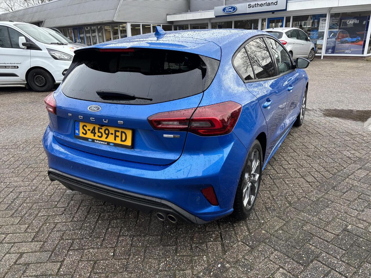 Ford FOCUS 1.0 EcoBoost Hybrid ST Line X | Bellen voor bezichtiging | 125pk Trekhaak | Adaptieve Cruise | Winterpack | Achteruitrijcamera | Nederlandse auto