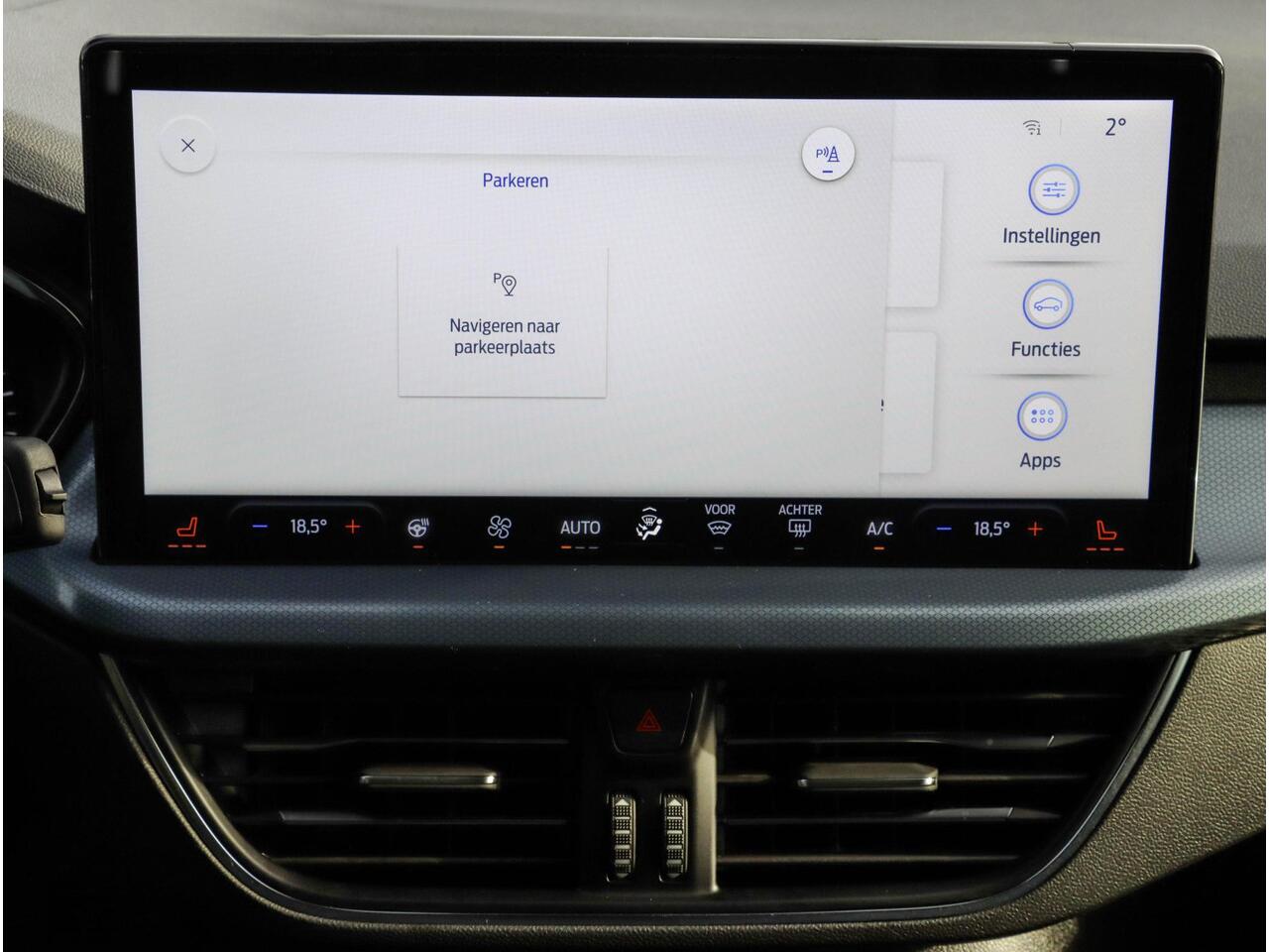 Ford FOCUS Active 1.0 EcoBoost Hybrid Titanium Style Automaat