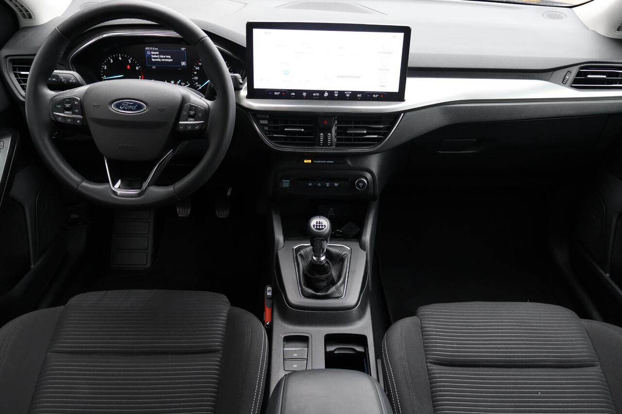 Ford FOCUS 1.0 Hybrid Titanium 1e Eigenaar | Volledig Onderh | NAP | BTW | Carplay | Navi | Cruise | Start/Stop | Full Led | PDC | Hill-Hold
