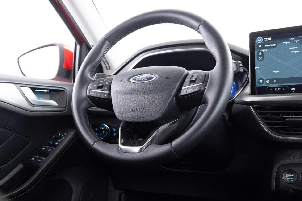 Ford FOCUS 1.0 EcoBoost Hybrid Titanium X Automaat .