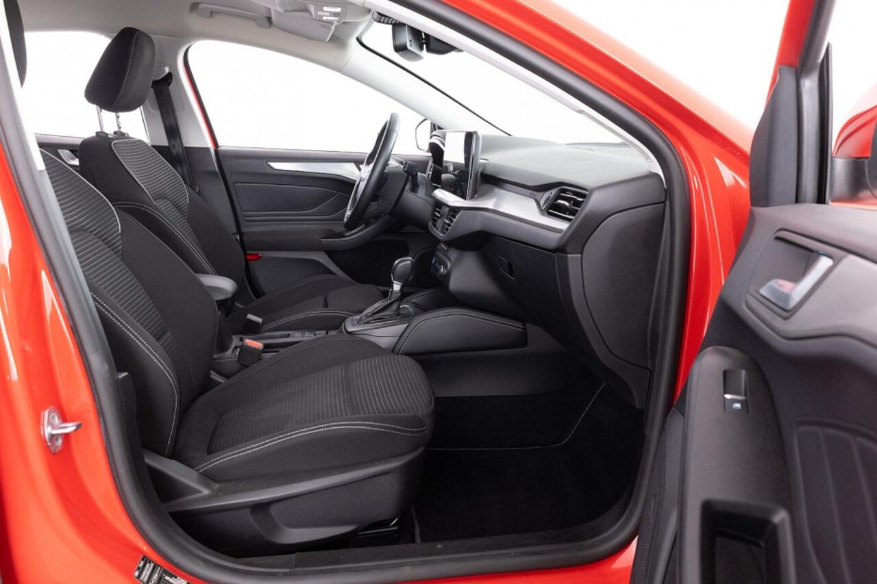 Ford FOCUS 1.0 EcoBoost Hybrid Titanium X Automaat .