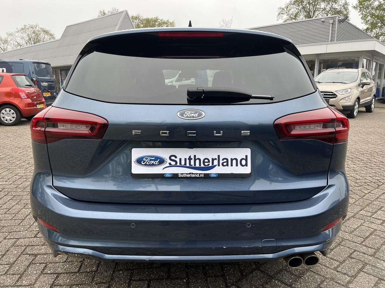 Ford FOCUS Wagon 1.0 EcoBoost Hybrid ST Line 155pk Automaat | Adaptive cruise control | Winter Pack | Dodehoeksensoren | Camera