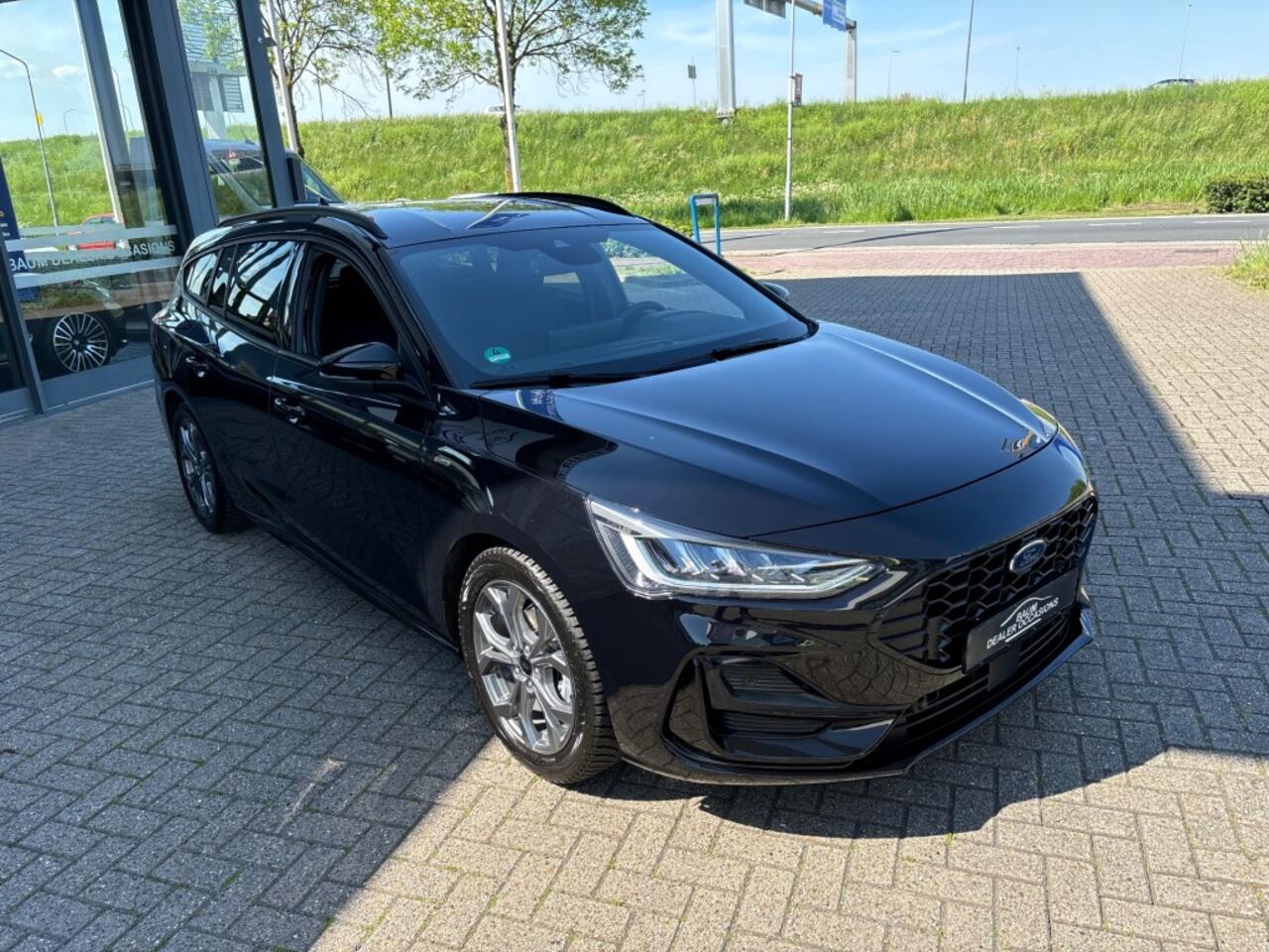 Ford FOCUS 1.0 ST LINE X AIRCO NAVI PDC-CAMERA360GR WINTERPACK.