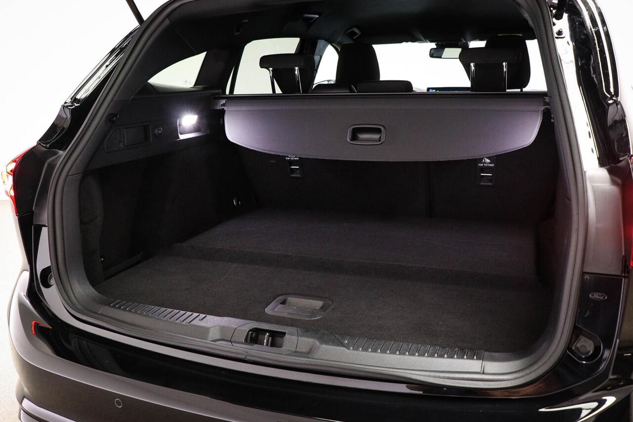 Ford FOCUS Wagon 1.0 EcoBoost Hybrid ST Line X | WINTER / DRIVER ASSISTANCE- PACK | STUURVERWARMING