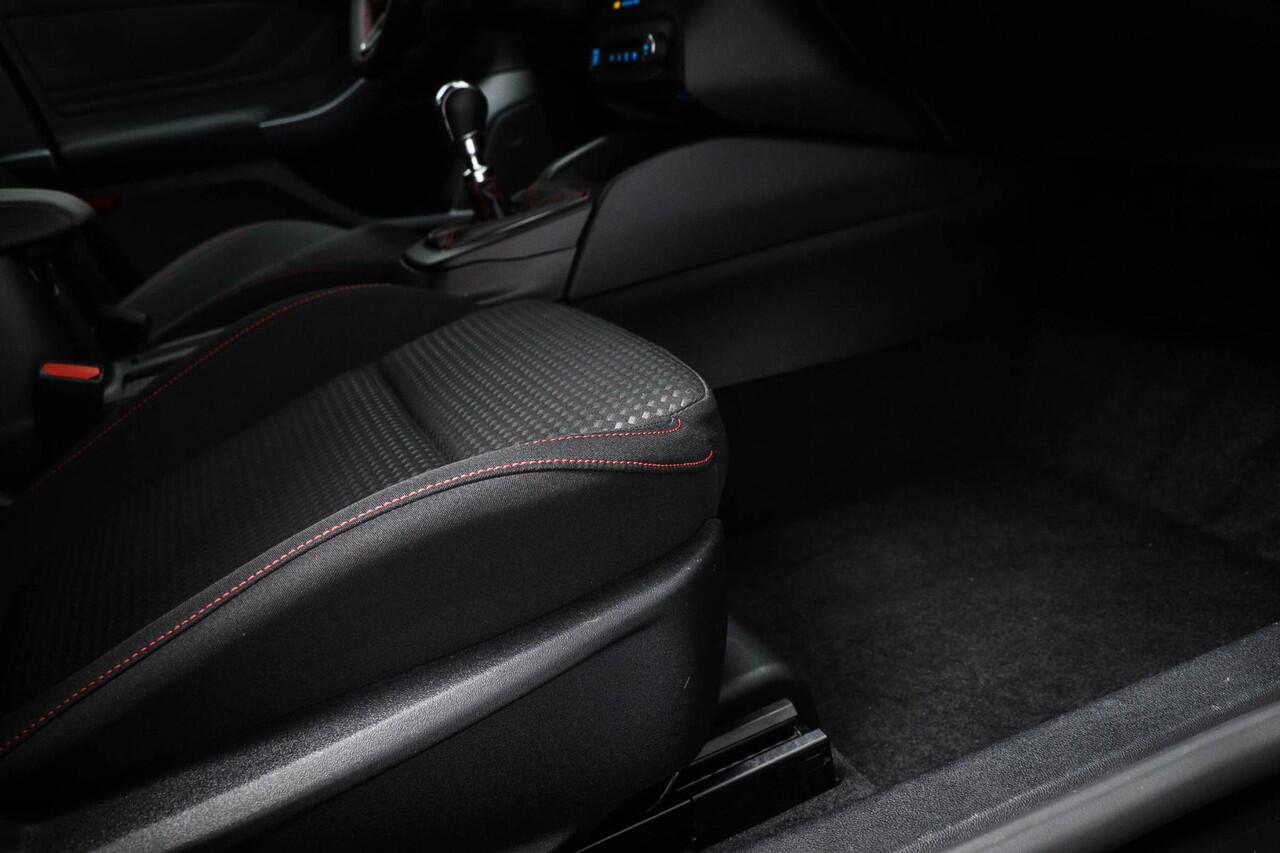 Ford FOCUS Wagon 1.0 EcoBoost Hybrid ST Line X | WINTER / DRIVER ASSISTANCE- PACK | STUURVERWARMING