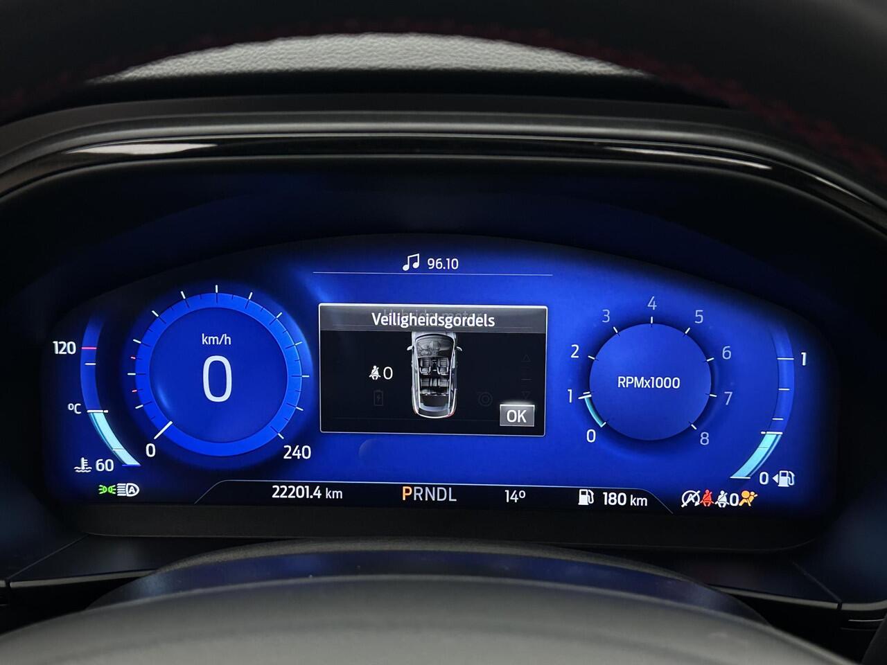 Ford FOCUS 1.0 EcoBoost Hybrid ST Line X Panorama Camera Led