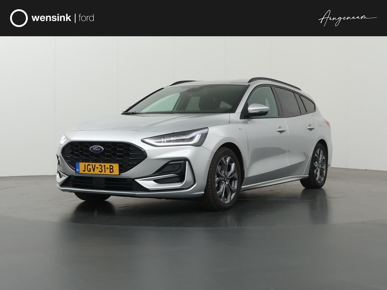 Ford FOCUS 1.0 EcoBoost Hybrid ST Line | Winterpakket | Cruise Control Adaptief | Parkeercamera | Navigatie |