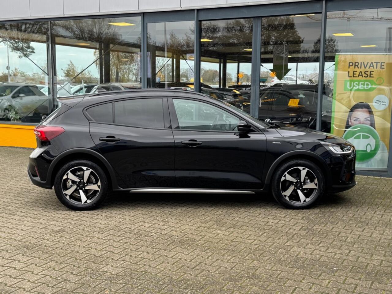 Ford FOCUS 1.0 Ecoboost Mild Hybride Active - camera - navi - adaptivecruise