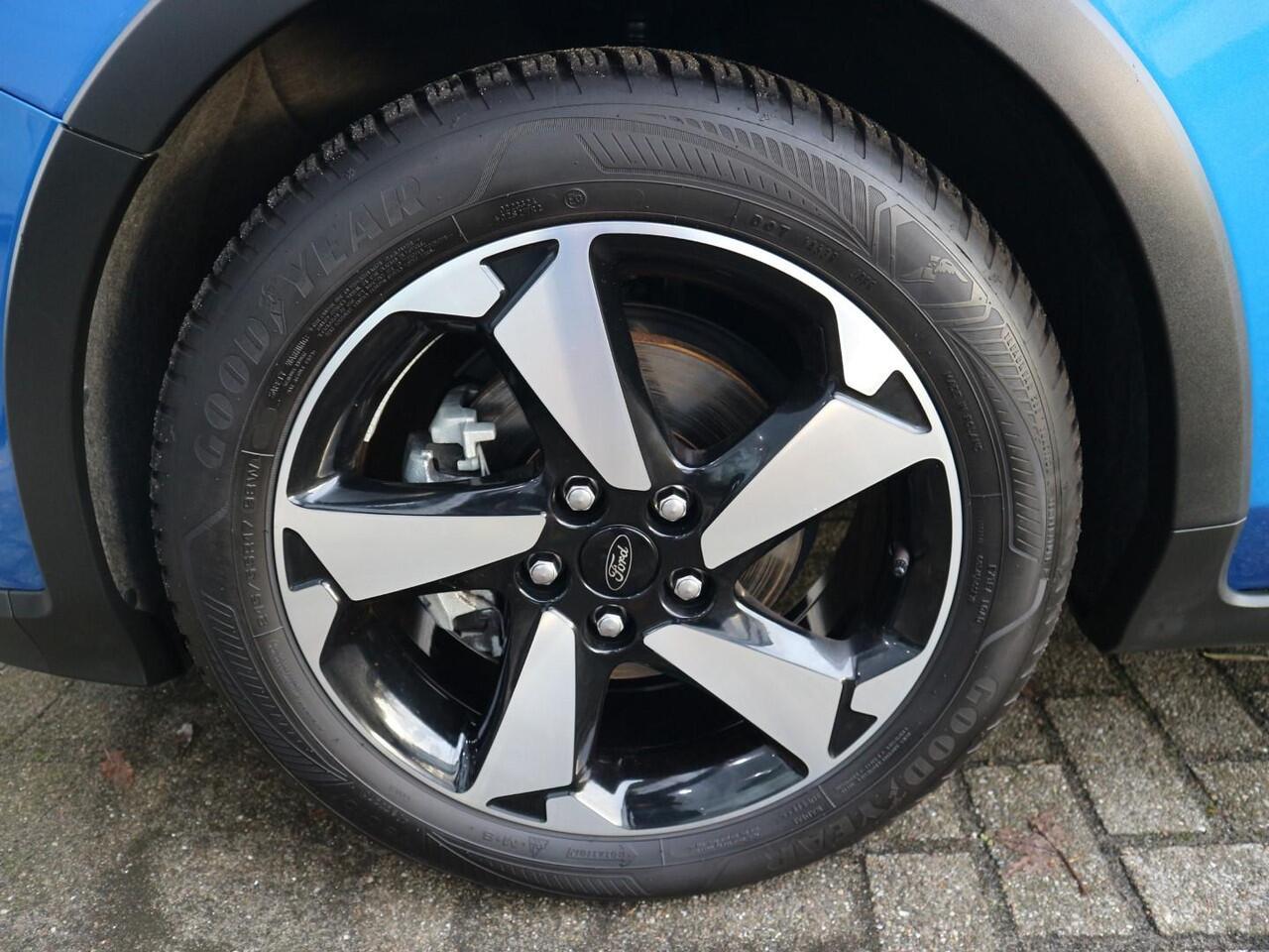 Ford FOCUS Wagon 1.0 EcoBoost Hybrid Active Style * CAMERA * ADAP CRUISE * BLIS * WINTER PACK *