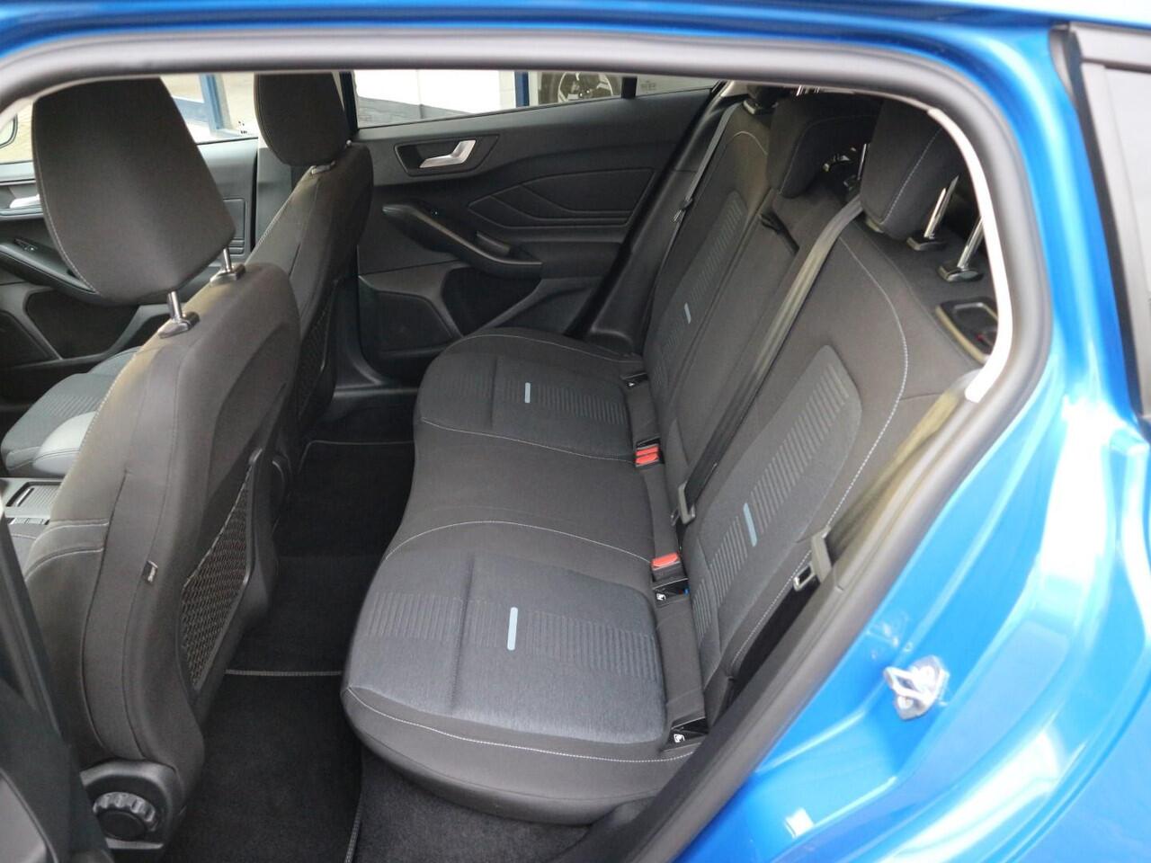 Ford FOCUS Wagon 1.0 EcoBoost Hybrid Active Style * CAMERA * ADAP CRUISE * BLIS * WINTER PACK *