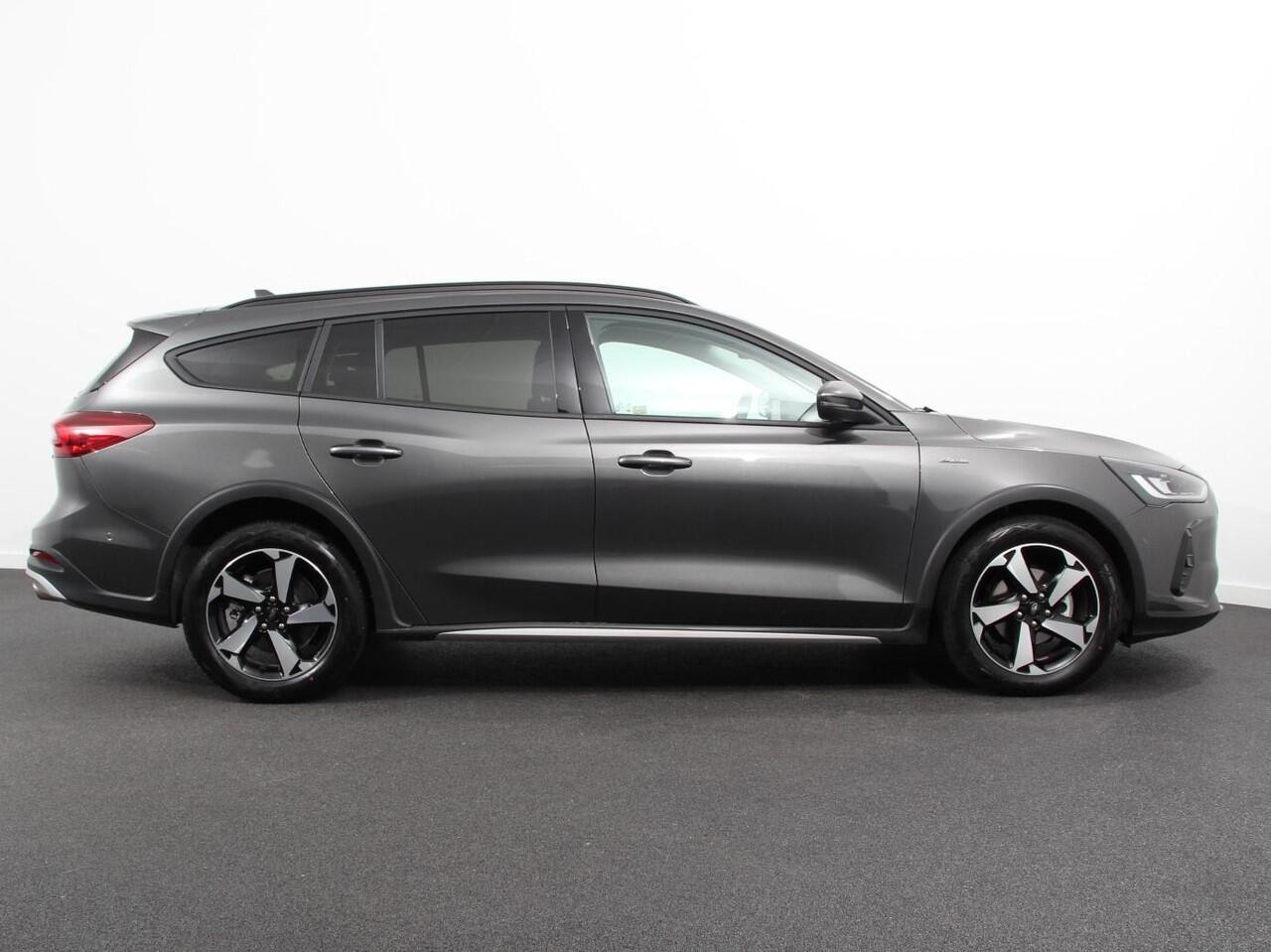 Ford FOCUS Wagon 1.0 EcoBoost 155pk Hybrid Active X | Navigatie | Climate Control | Camera | Parkeer sensoren | B&O | Dab | Led | Lichtmetalen velgen