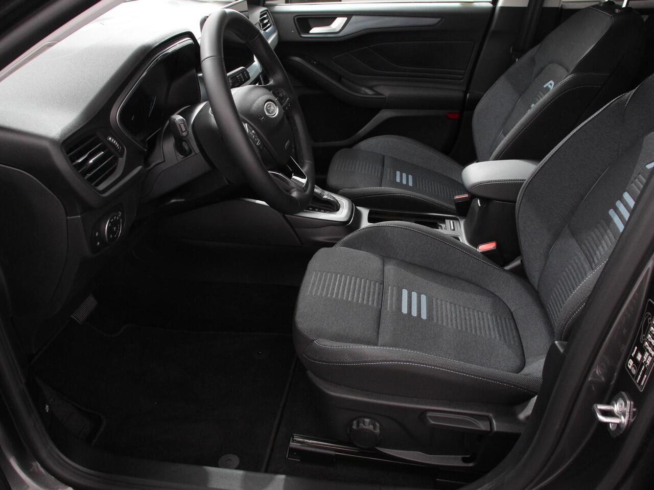 Ford FOCUS Wagon 1.0 EcoBoost 155pk Hybrid Active X | Navigatie | Climate Control | Camera | Parkeer sensoren | B&O | Dab | Led | Lichtmetalen velgen