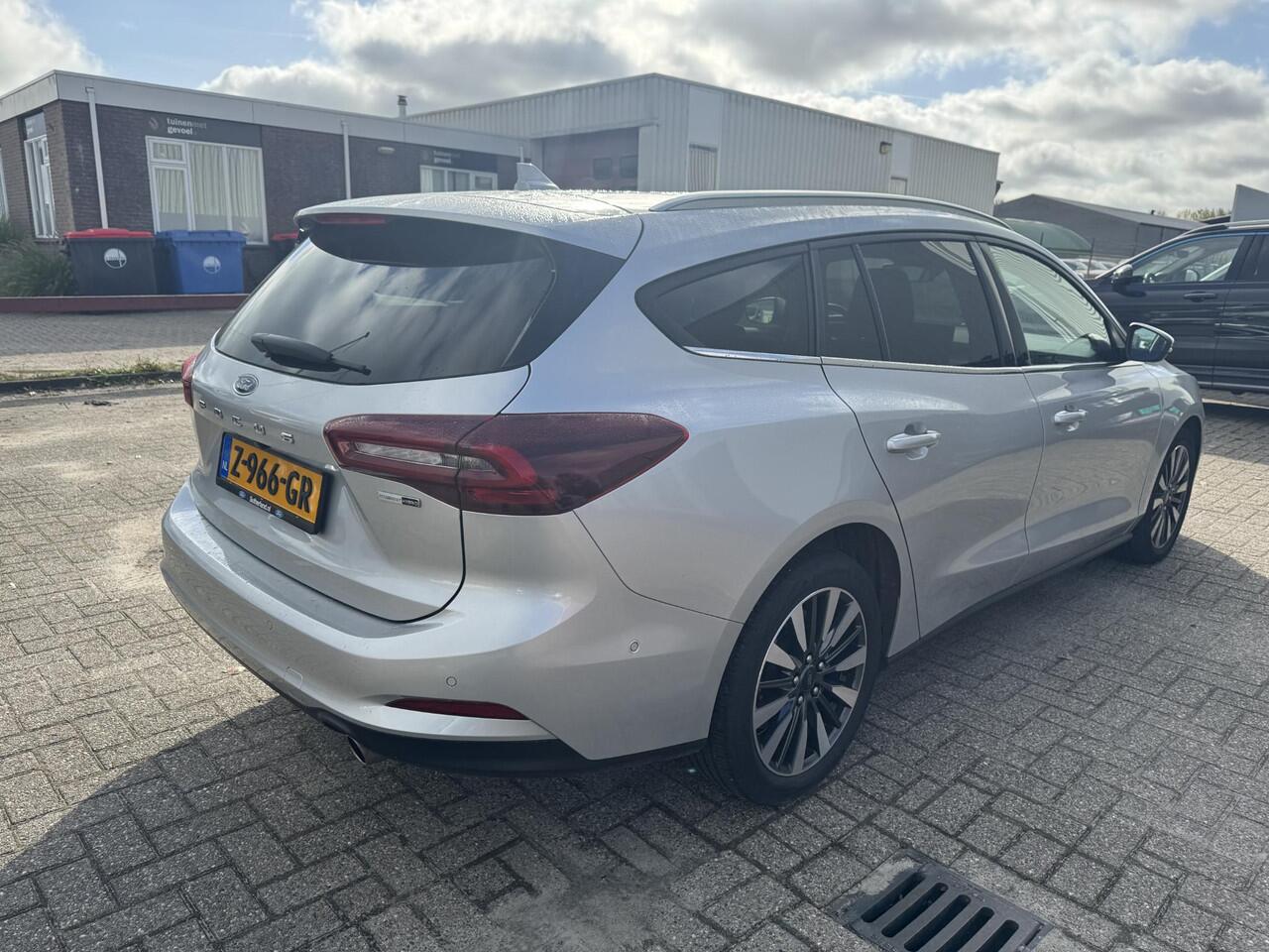 Ford FOCUS Wagon 1.0 EcoBoost Hybrid Titanium X 125pk | Winterpack | AGR Stoel | B&O play | SYNC 4 Navigatie