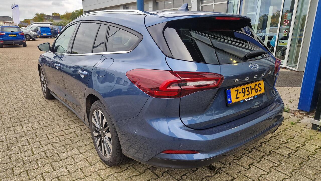 Ford FOCUS Wagon 1.0 EcoBoost Hybrid Titanium X AGR stoelen | 12 inch Touchscreen | Draadloos Android Auto / Apple Carplay | Camera achter |