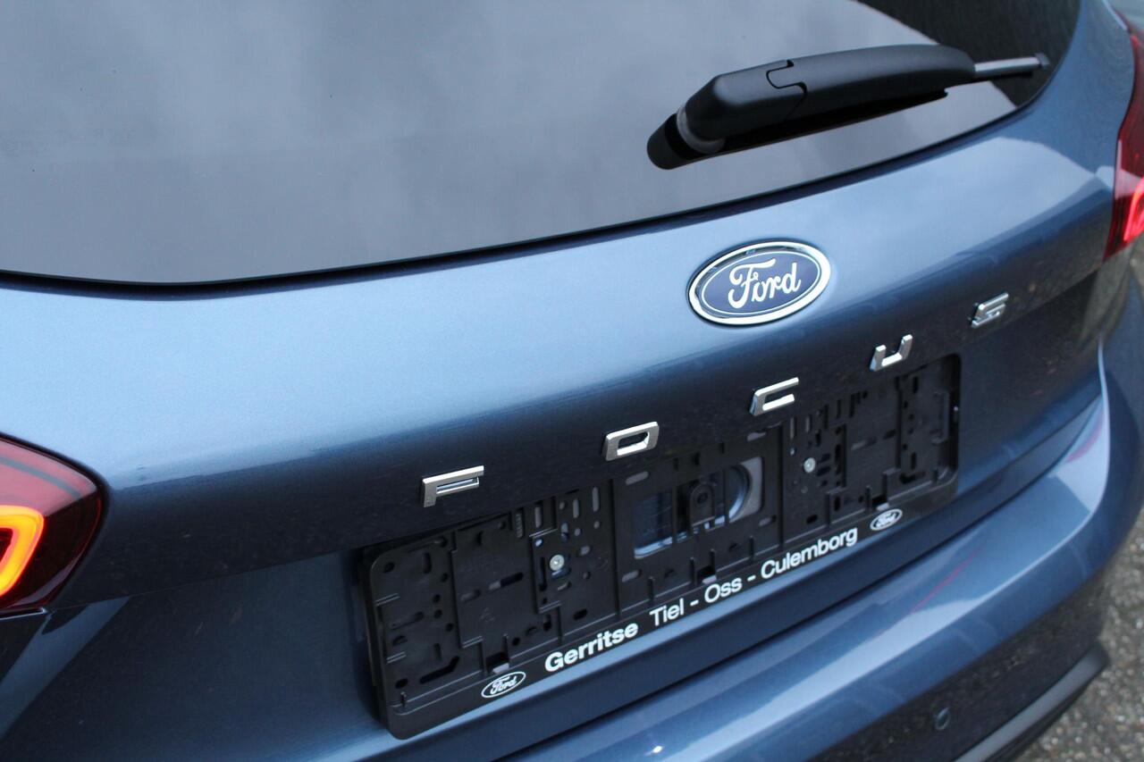 Ford FOCUS 1.0 EcoBoost Hybrid ST Line X | 155 pk | Winter Pack | Driver Assistance Pack |