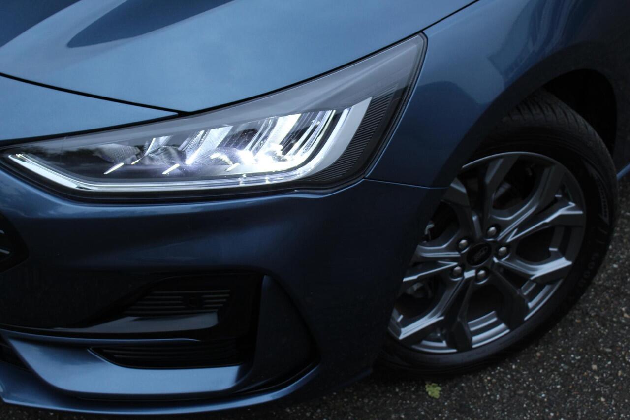 Ford FOCUS 1.0 EcoBoost Hybrid ST Line X | 155 pk | Winter Pack | Driver Assistance Pack |