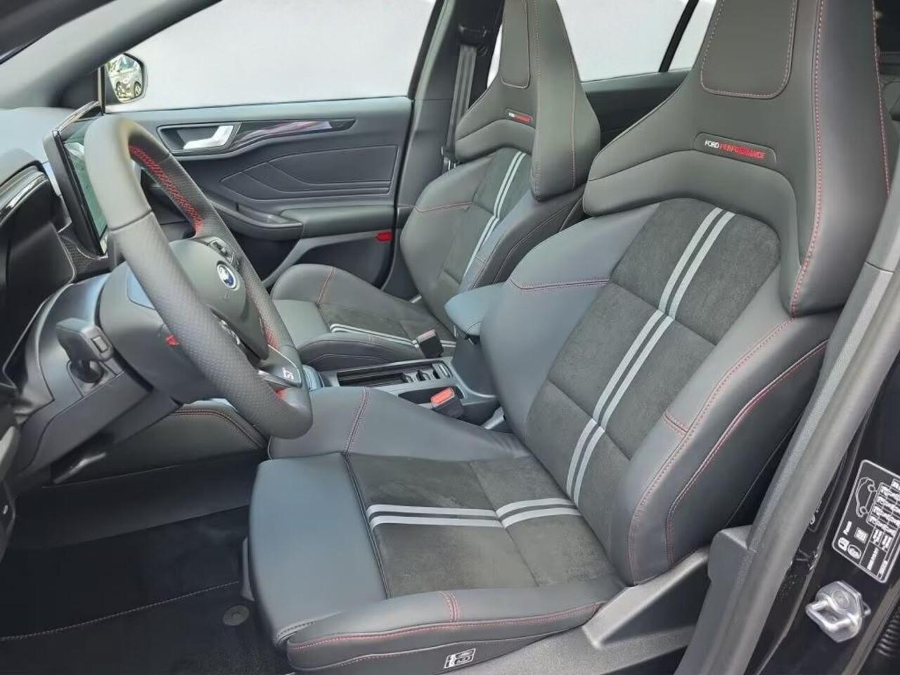 Ford FOCUS Wagon 2.3 EcoBoost ST-X