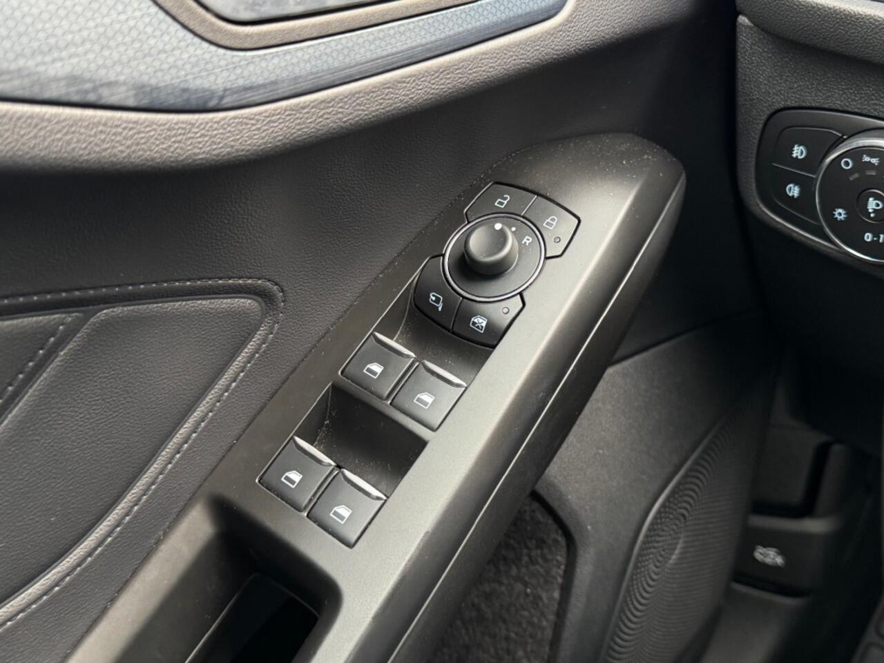 Ford FOCUS 1.0 Ecoboost 155 pk Automaat Active - Navi - camera