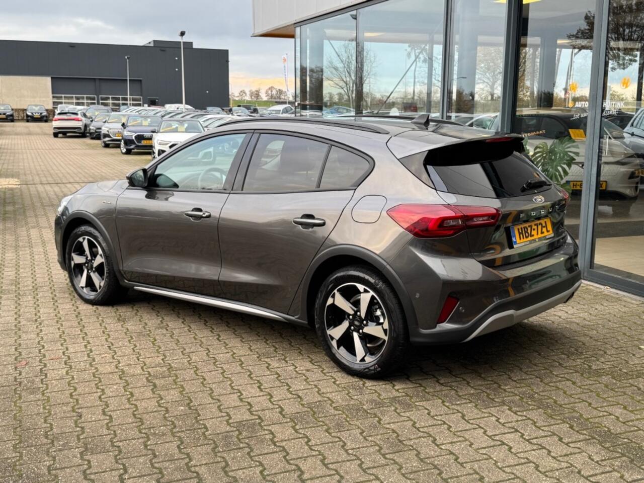 Ford FOCUS 1.0 Ecoboost Mild Hybride Active - camera - navi - adaptivecruise