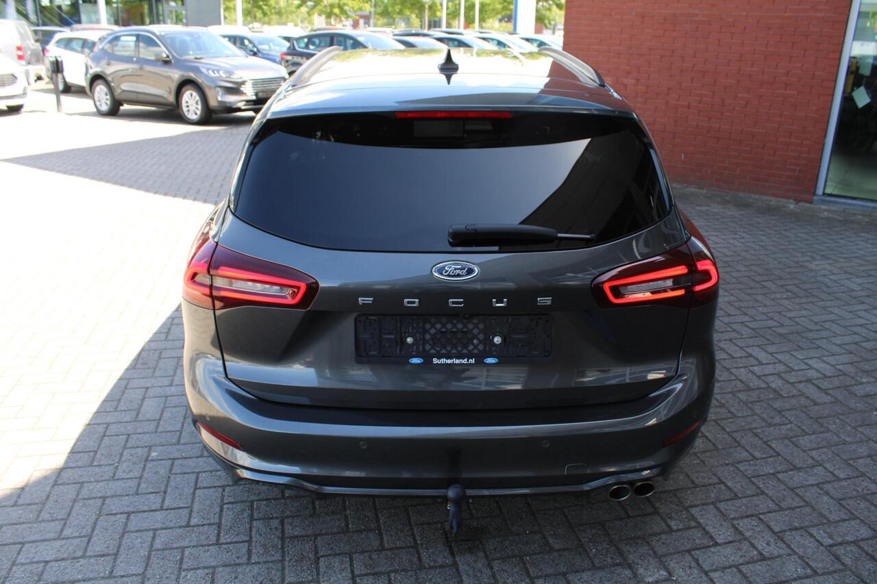 Ford FOCUS Wagon 1.5 EcoBlue ST Line X Automaat | Adaptive cruise control | Winter Pack | Trekhaak | Elektrische achterklep | BTW verrekenbaar | All season banden