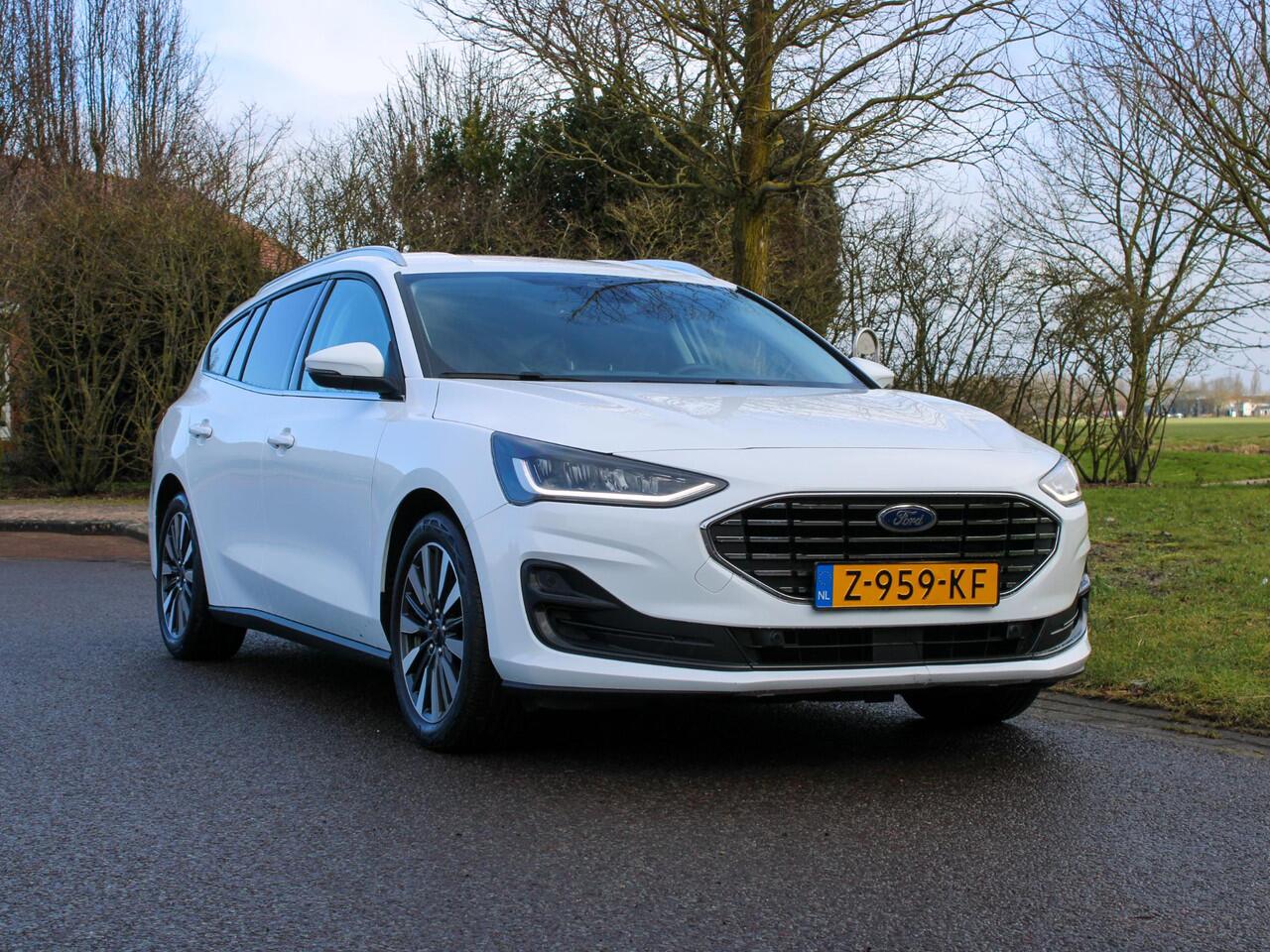 Ford FOCUS Wagon 1.0 EcoBoost Hybrid Titanium X LED Virtual Cockpit Trekhaak