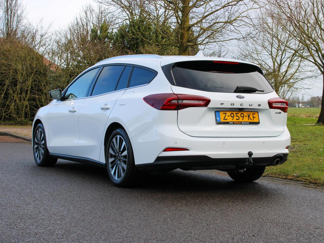 Ford FOCUS Wagon 1.0 EcoBoost Hybrid Titanium X LED Virtual Cockpit Trekhaak