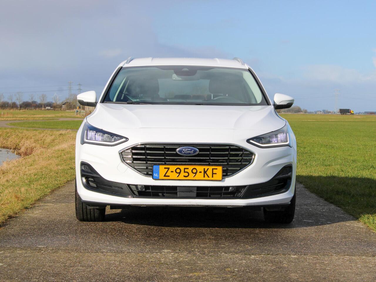 Ford FOCUS Wagon 1.0 EcoBoost Hybrid Titanium X LED Virtual Cockpit Trekhaak