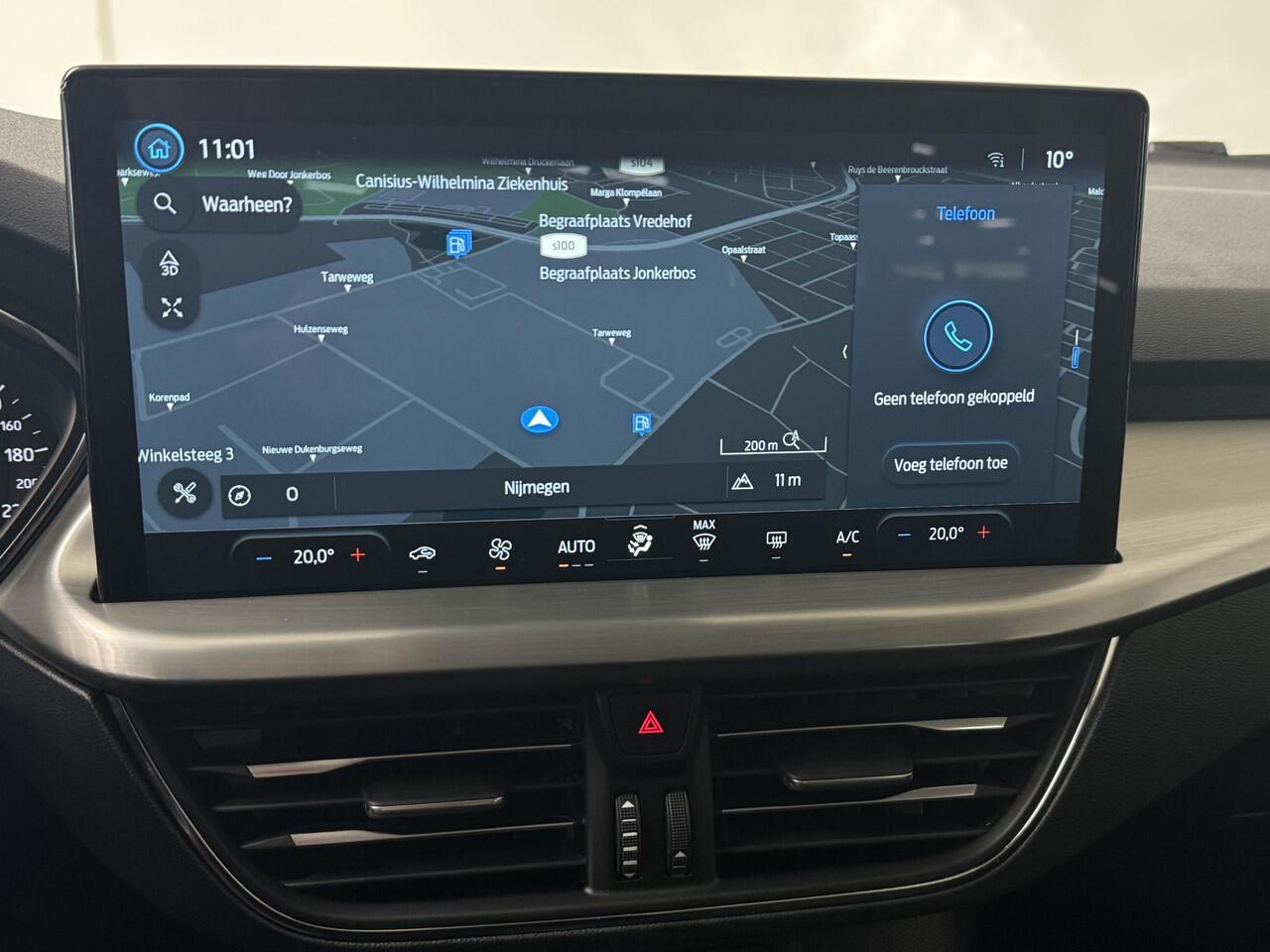 Ford FOCUS 1.0 EcoBoost Hybrid Titanium | Parkeersensoren V+A | Navigatie | Climate Control | Apple CarPlay / Android Auto |