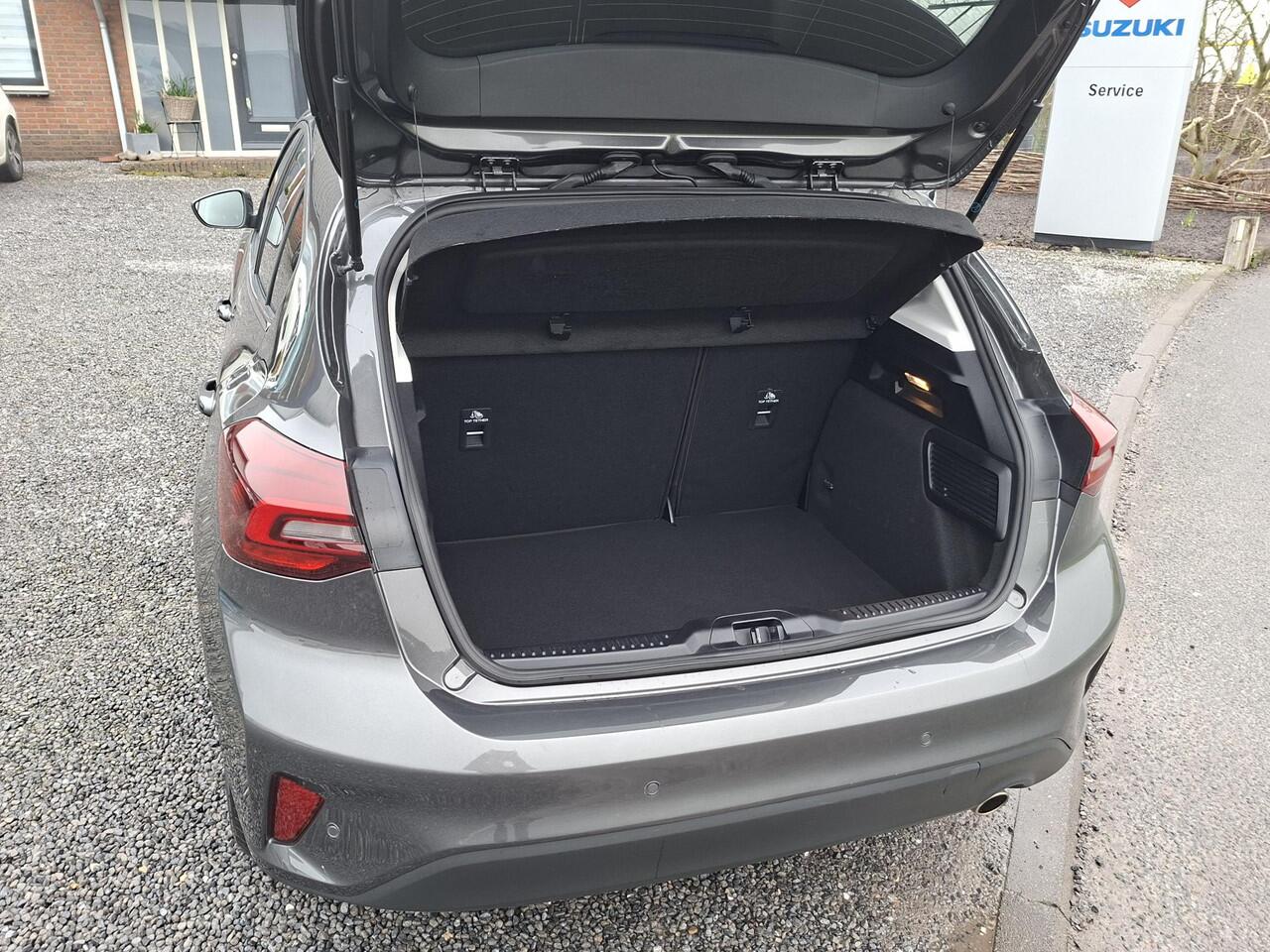 Ford FOCUS 1.0 EcoBoost Hybrid Titanium NAVI | PDC V+A | NL-auto | rijklaarprijs !!