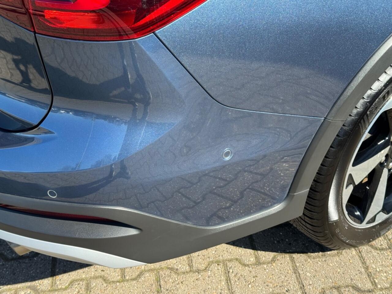 Ford FOCUS 1.0 Ecoboost 155 pk Automaat Active - Navi - camera - trekhaak