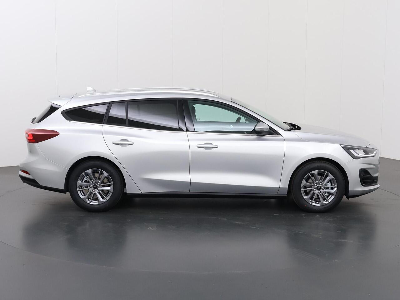 Ford FOCUS Wagon 1.0 EcoBoost Hybrid Titanium