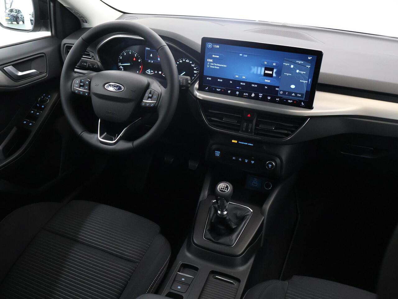 Ford FOCUS Wagon 1.0 EcoBoost Hybrid Titanium | Parkeercamera | Winterpakket | Cruise Control Adaptief | Navigatie | Draadloos Apple Carplay/Android Auto |