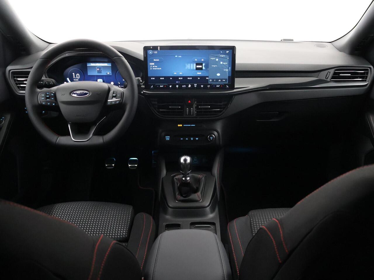 Ford FOCUS Wagon 1.0 EcoBoost Hybrid ST Line X | Parkeercamera | Winterpakket | Cruise Control Adaptief | Navigatie | Draadloos Apple Carplay/Android Auto |