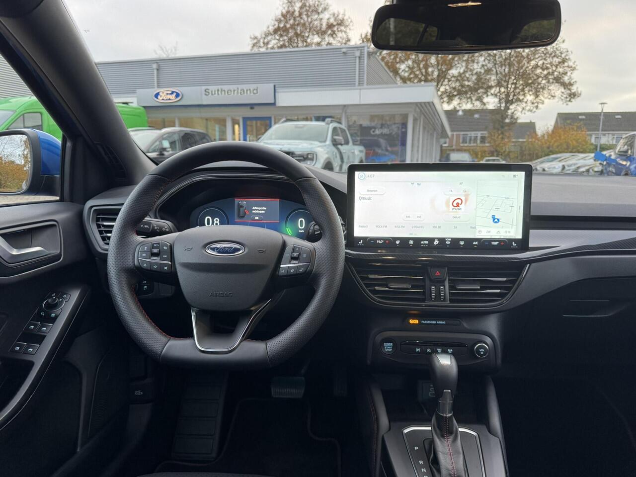 Ford FOCUS Wagon 1.0 EcoBoost Hybrid ST Line X 155pk | Trekhaak afneembaar | Panoramadak | Bang&Olufsen | Adaptive cruise control | Winter Pack | All season banden | Camera