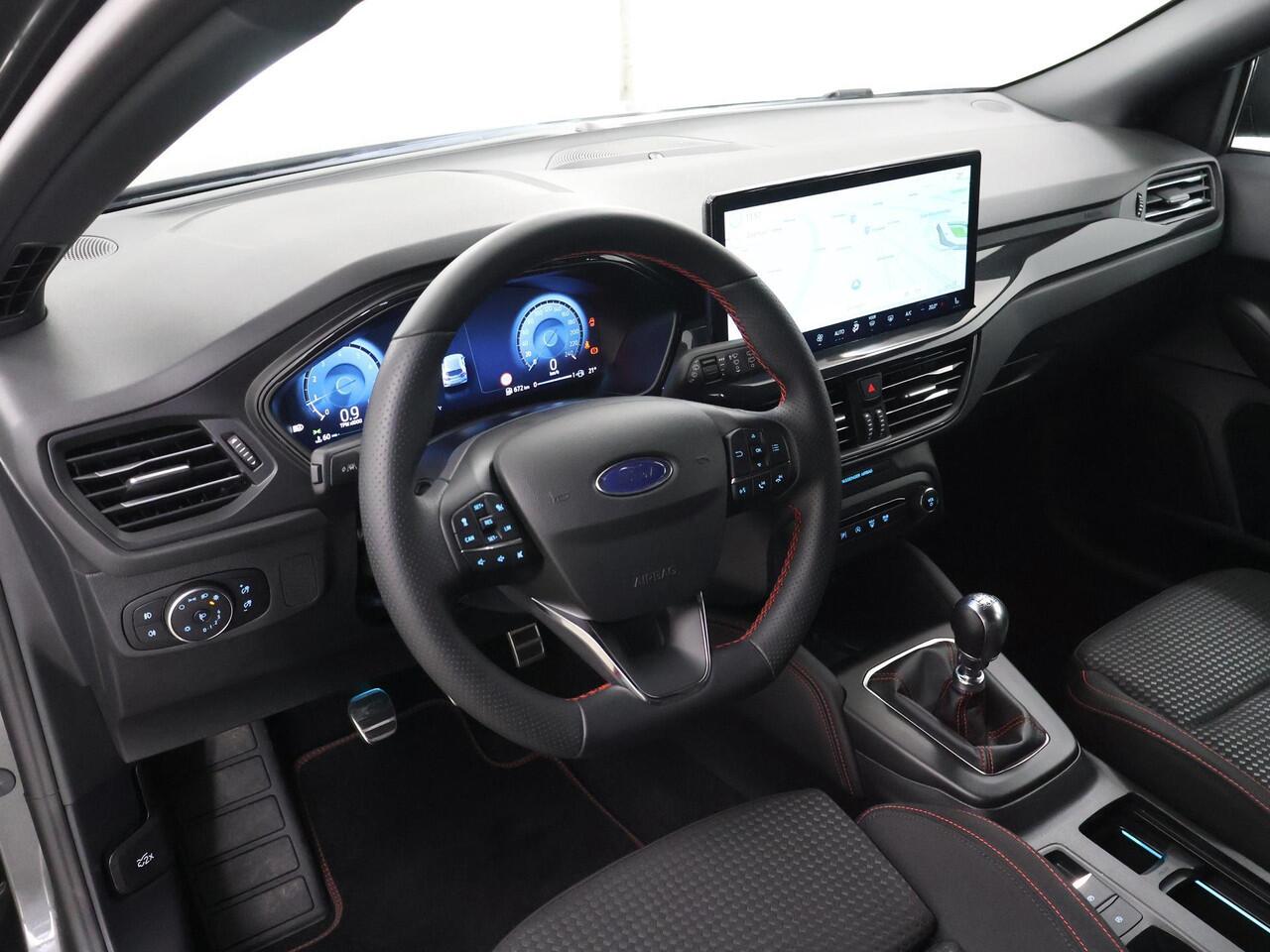 Ford FOCUS Wagon 1.0 EcoBoost Hybrid ST Line X