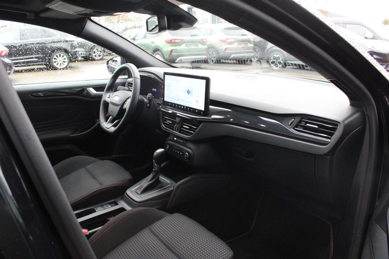 Ford FOCUS Wagon 1.0 EcoBoost Hybrid ST Line X 155pk | Trekhaak afneembaar | Panoramadak | Bang&Olufsen | Adaptive cruise control | Winter Pack | All season banden | Camera