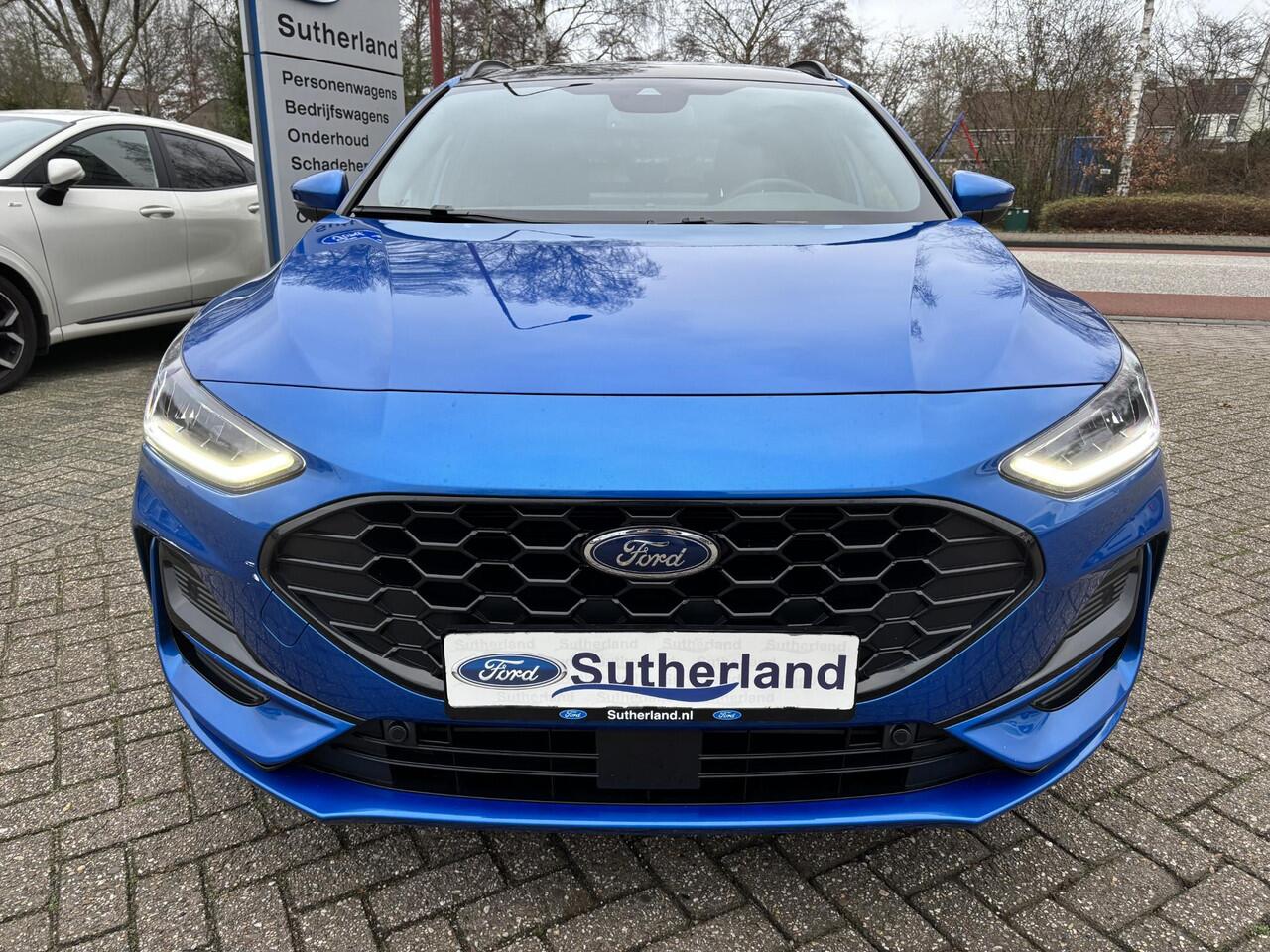 Ford FOCUS Wagon 1.0 EcoBoost Hybrid ST Line X | SCI | 155pk | Trekhaak afneembaar | Panoramadak | Bang&Olufsen | Adaptive cruise control | Winter Pack | All season banden | Camera