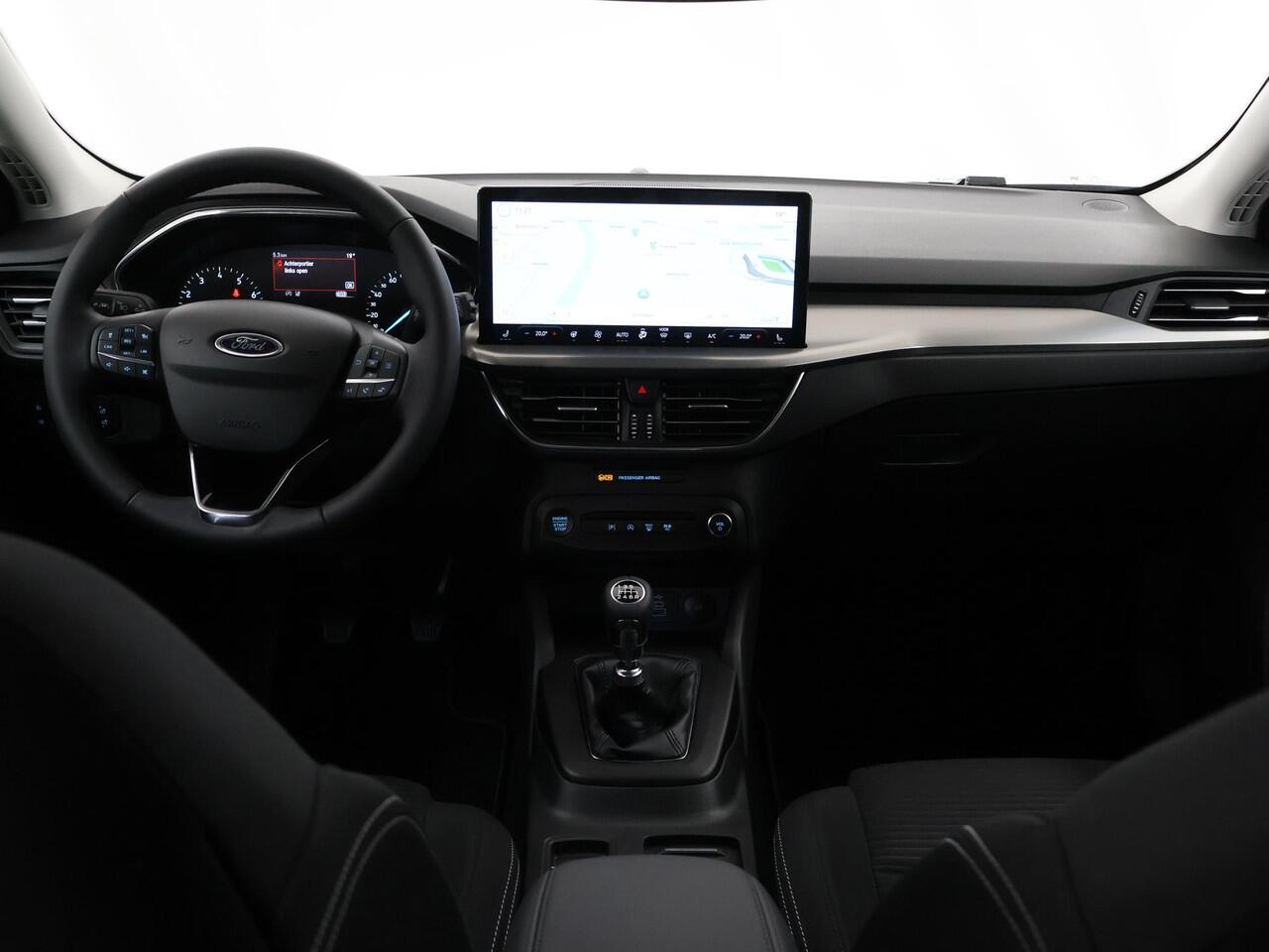 Ford FOCUS Wagon Titanium 1.0 Ecoboost Hybrid 125pk | Nieuw | Winterpack | Cruise Control Adaptief | Parkeercamera | Climate Control |