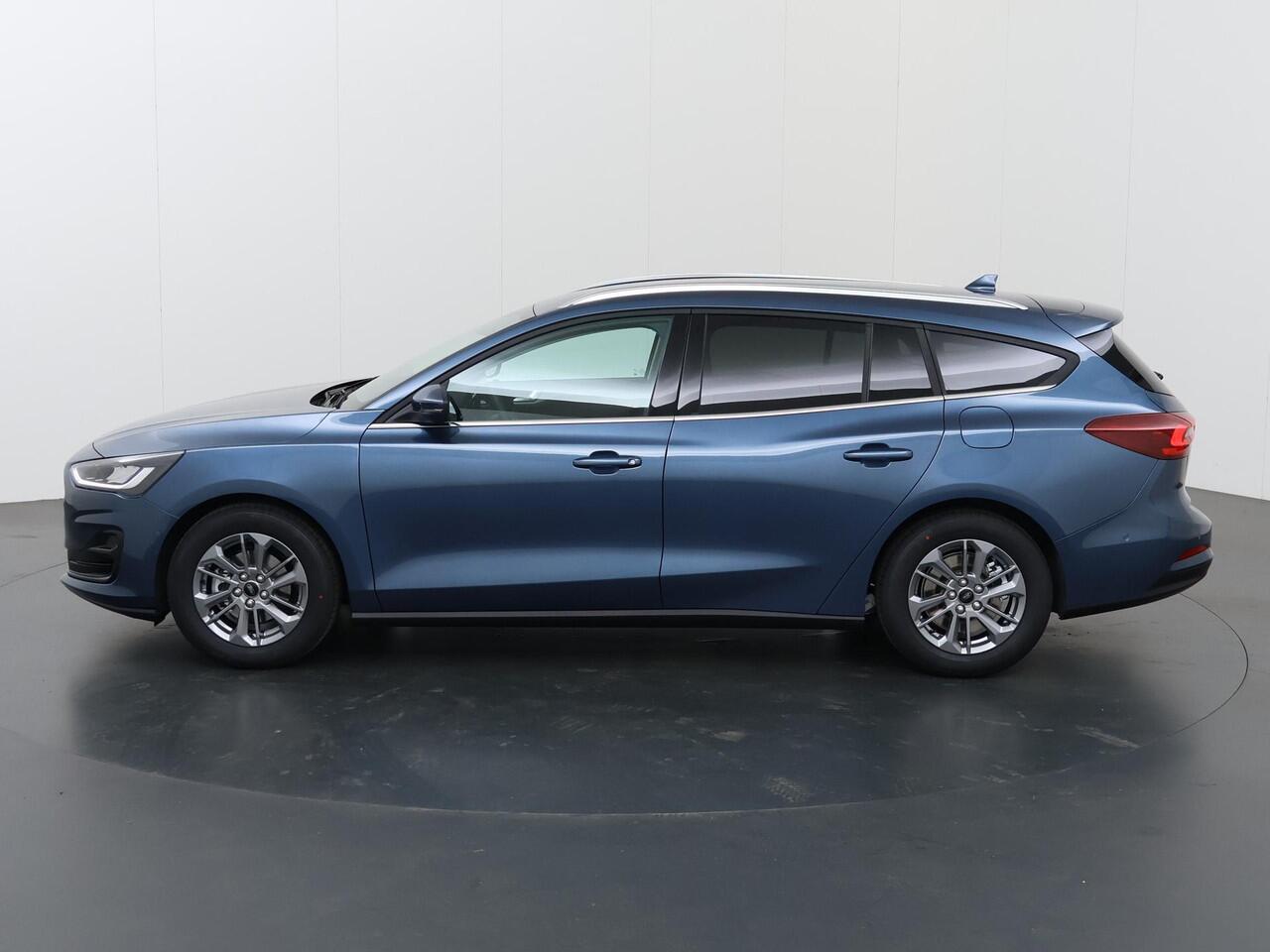 Ford FOCUS Wagon 1.0 EcoBoost Hybrid Titanium
