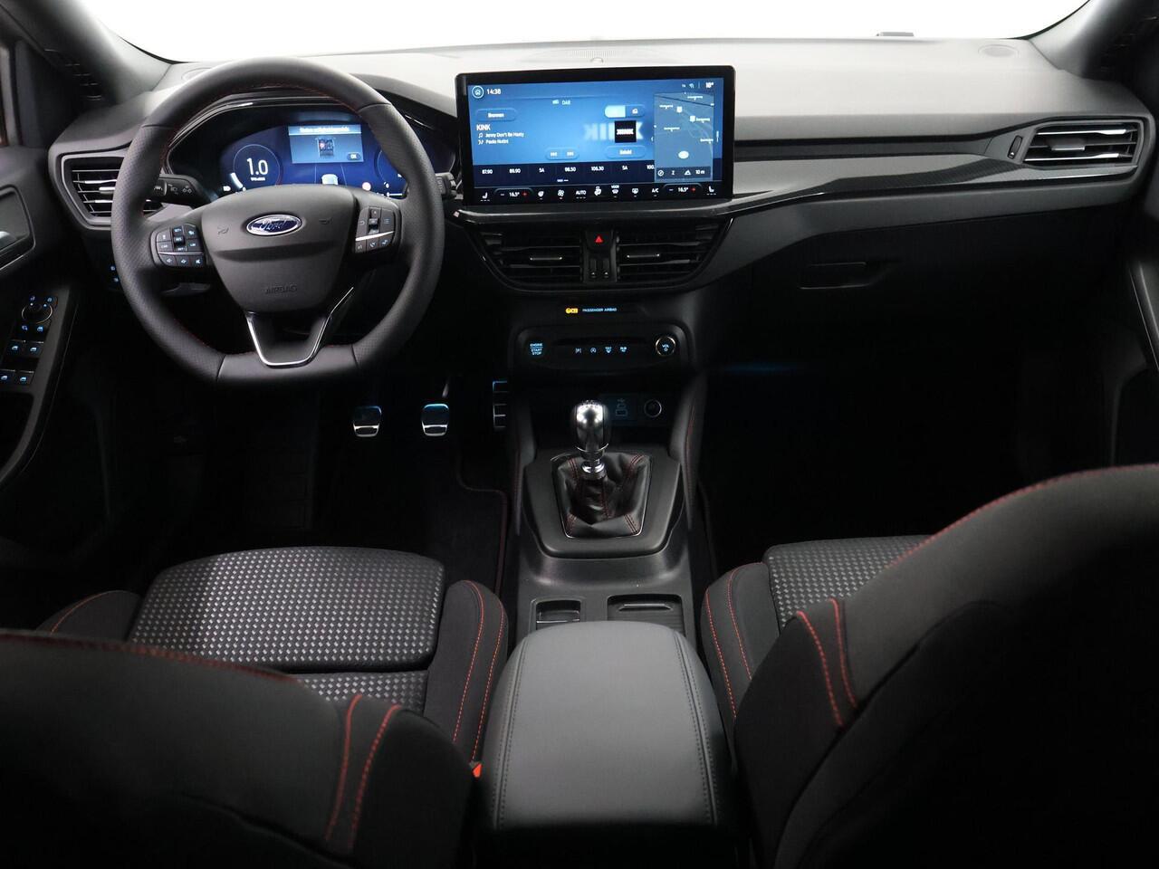 Ford FOCUS Wagon 1.0 EcoBoost Hybrid ST Line X