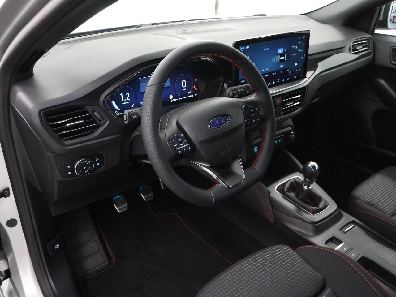 Ford FOCUS Wagon 1.0 EcoBoost Hybrid ST Line X