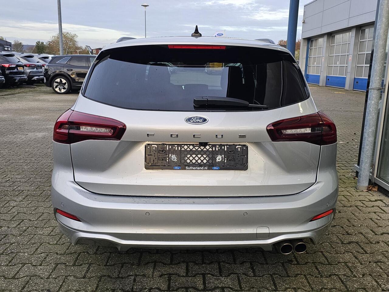Ford FOCUS Wagon 1.0 EcoBoost Hybrid ST Line X Bellen voor bezichtging AUB | 155pk | Trekhaak afneembaar | Panoramadak | Bang&Olufsen | Adaptive cruise control | Winter Pack | All season banden | Camera