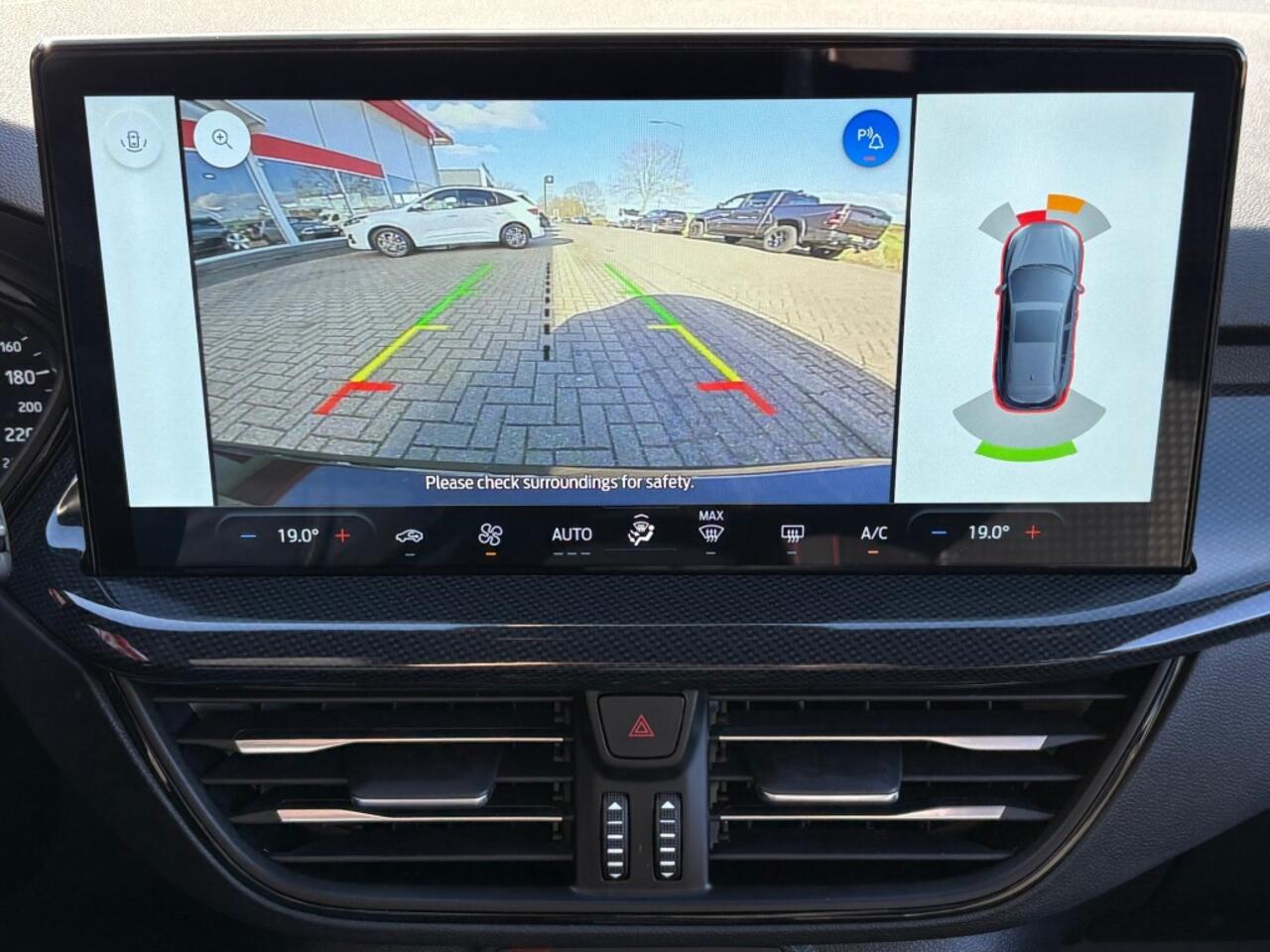 Ford FOCUS WAGON 1.0 ECOBOOST HYBRID ST-LINE 155PK AUT. NAVI CAMERA CARPLAY