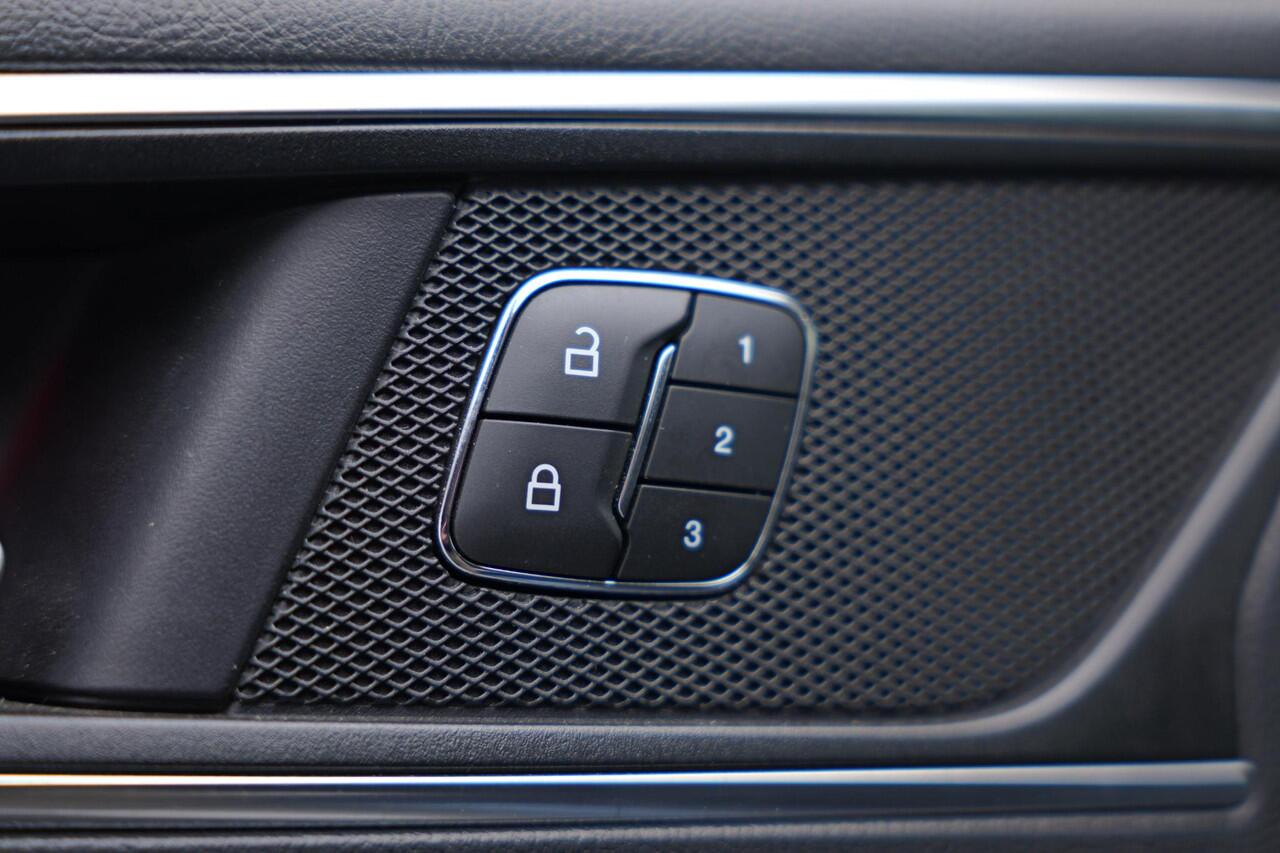 Ford GALAXY 2.5i HEV |7Pers|Pano|Stuurverwarm.|Camera|