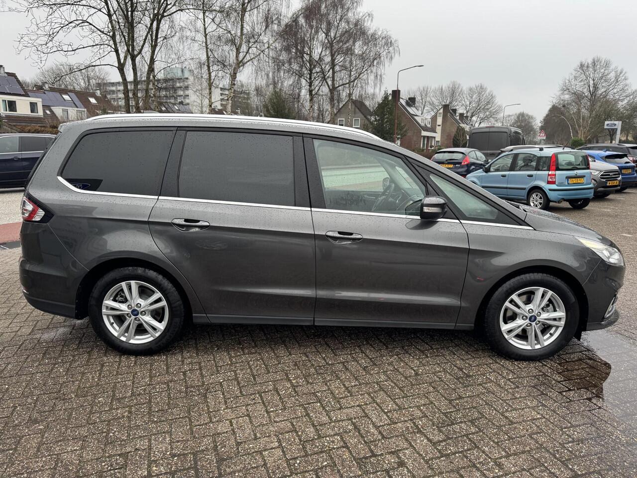 Ford GALAXY 2.5 Hybrid Titanium 190pk Automaat | 7 persoons | Winter Pack | Achteruitrijcamera | Navigatie | Cruise control | Apple Carplay / Android auto