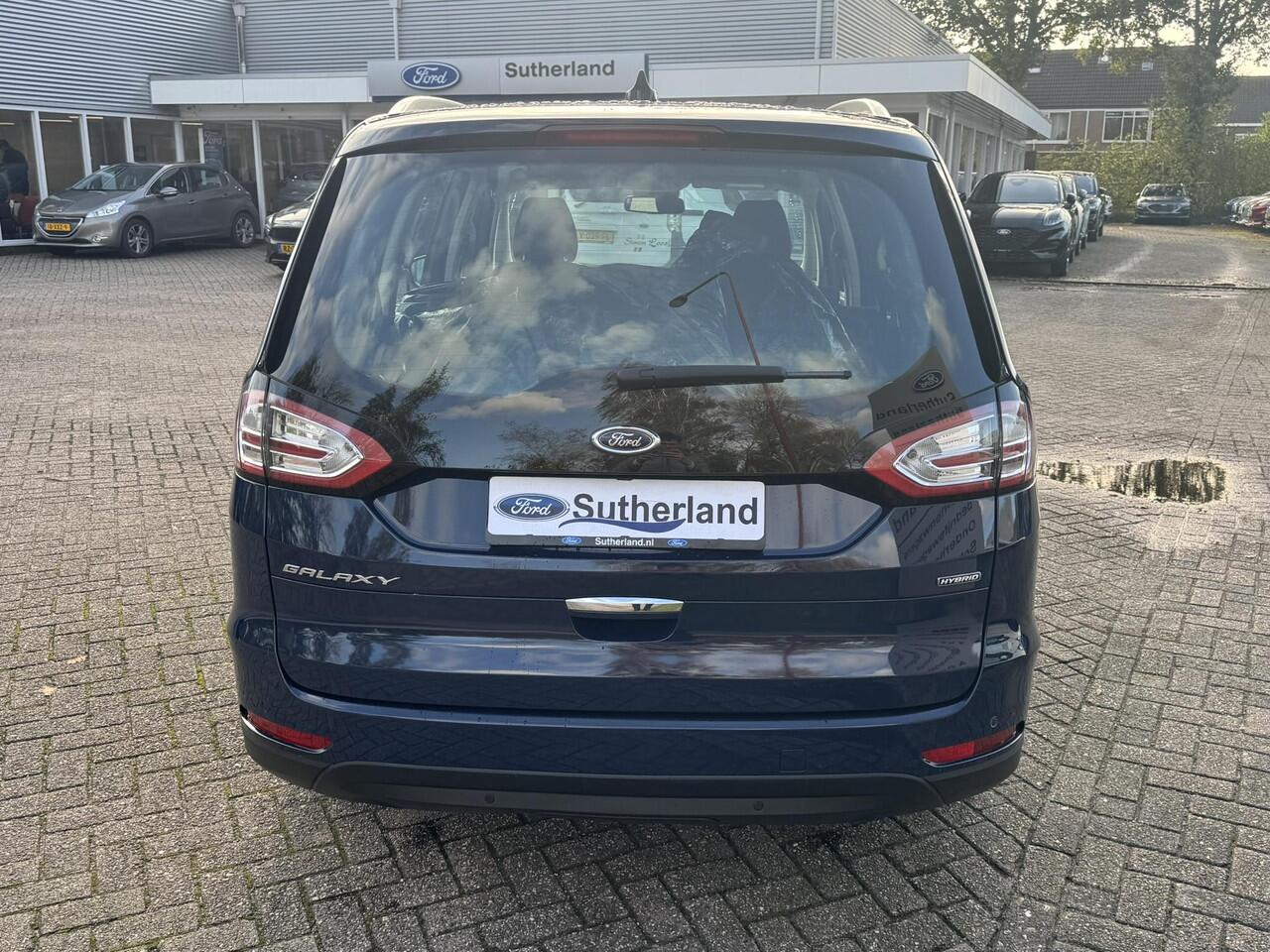 Ford GALAXY 2.5 Titanium FHEV 190pk | AGR Stoelen | Afneembare Trekhaak | SYNC 3 Navigatie | Stoelverwarming | 1.500 kg Trekgewicht