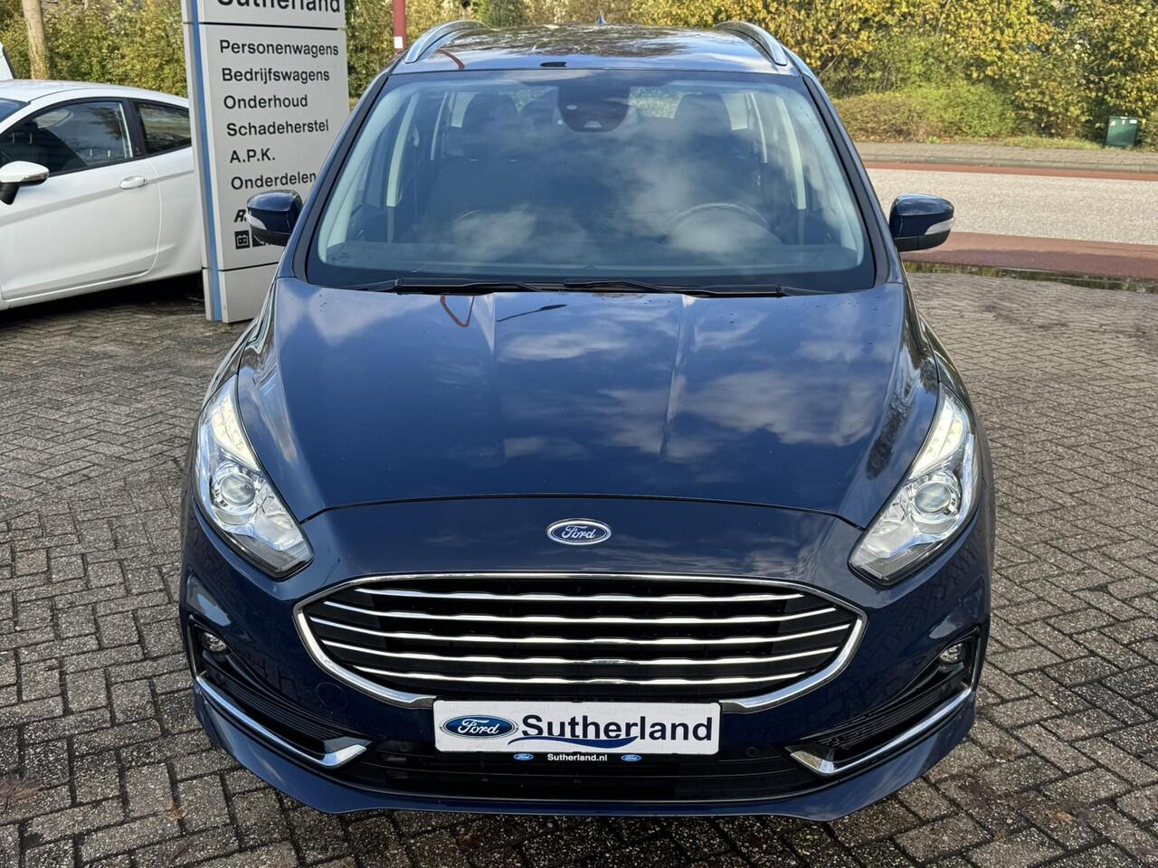 Ford GALAXY 2.5 Titanium FHEV 190pk | AGR Stoelen | Afneembare Trekhaak | SYNC 3 Navigatie | Stoelverwarming | 1.500 kg Trekgewicht