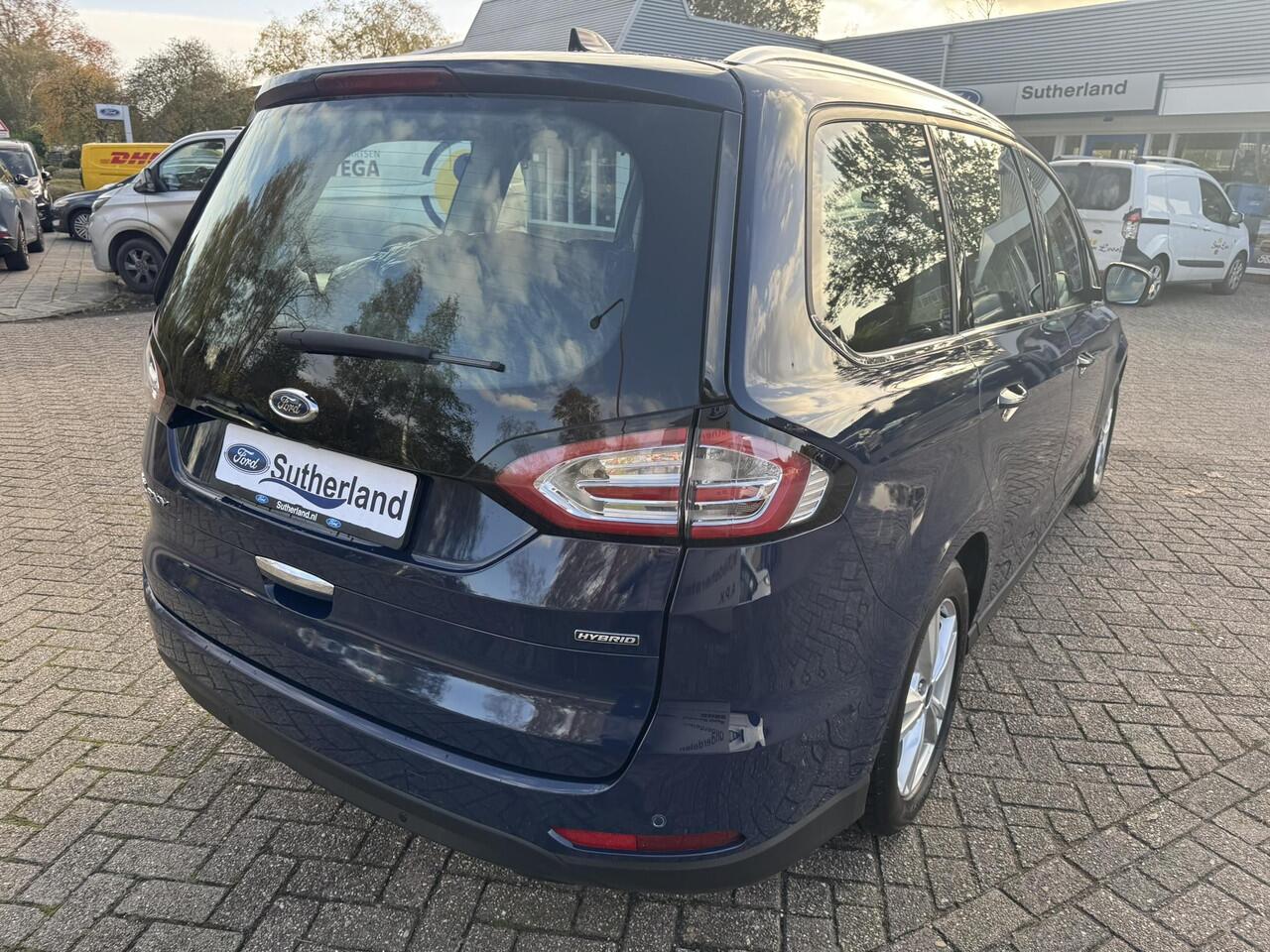 Ford GALAXY 2.5 Titanium FHEV 190pk | AGR Stoelen | Afneembare Trekhaak | SYNC 3 Navigatie | Stoelverwarming | 1.500 kg Trekgewicht